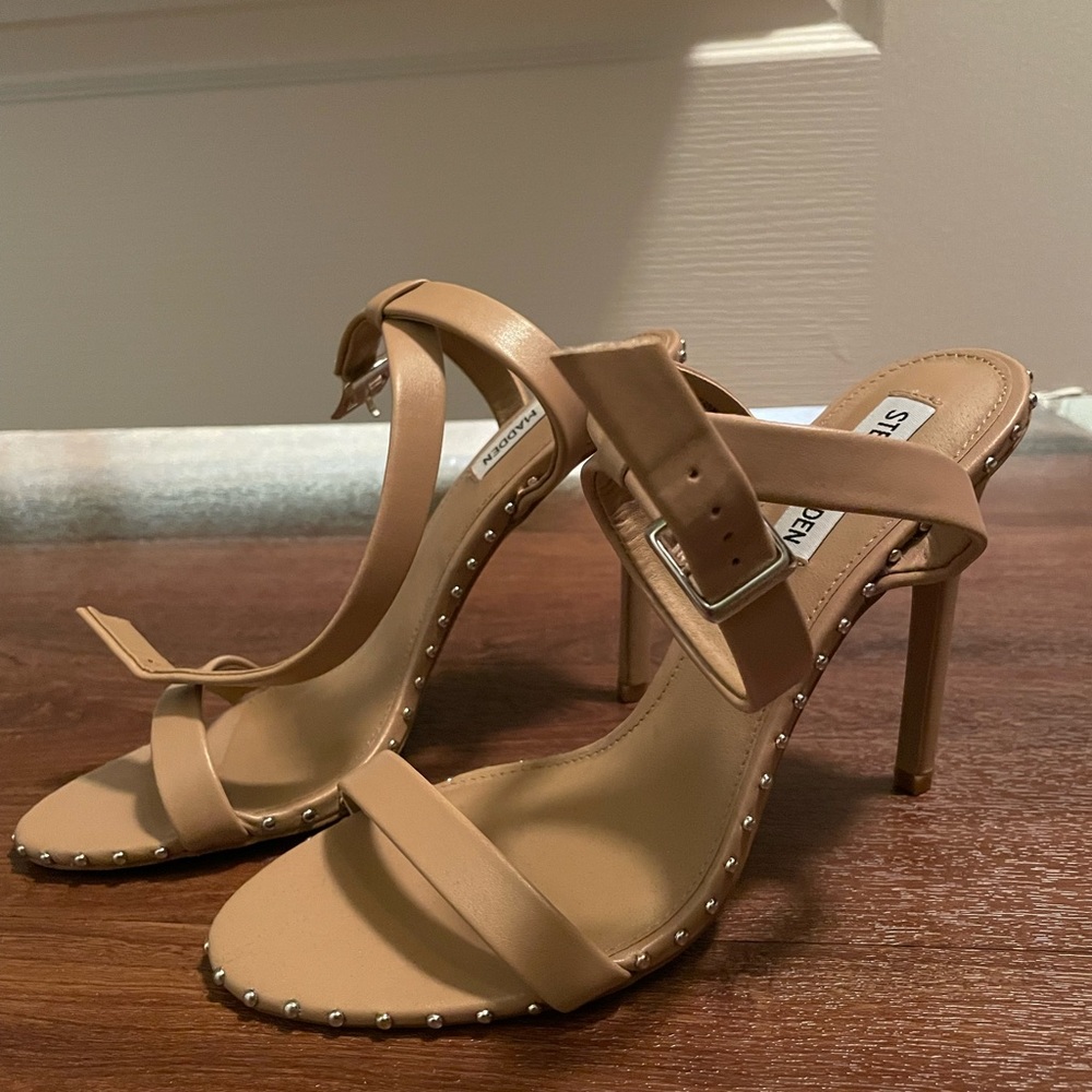 Steve Madden Studded Nude Heel